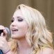 Emily Osment chante !